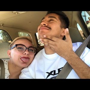 Meet your Posher, Dakota